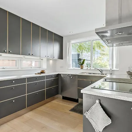 Awesome In With Wifi Semesterbostad Roskilde